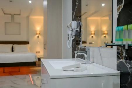 Athens Starlight - 46