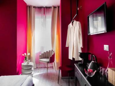 C'est La Vie Suites - 25