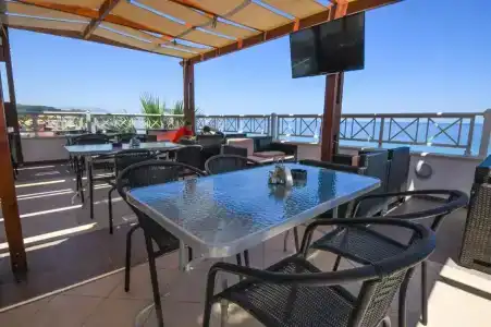 Nefeli Beach - living by the sea - 14