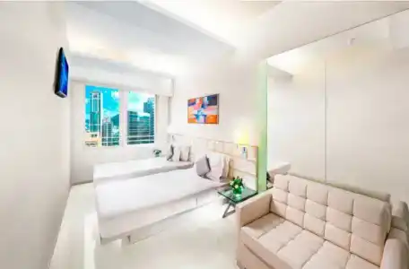 Empire - Wan Chai - 80