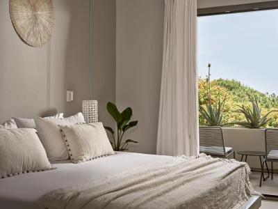 The Bay & Suites - 46