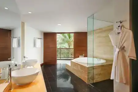Pullman Danang Beach Resort - 73