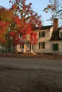 Colonial Houses - A Colonial - 1