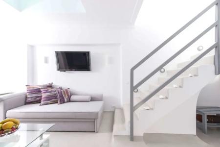 Blue Waves Suites & - 82
