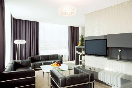 Nh Bratislava Gate One - 93