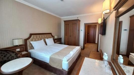 Astoria Grand - 23