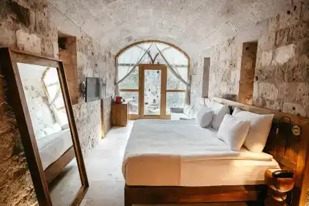 Millstone Cave Suites - 33