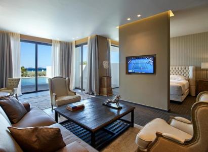 Pelagos Suites & Spa - 51