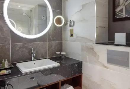 Hilton Belfast - 48