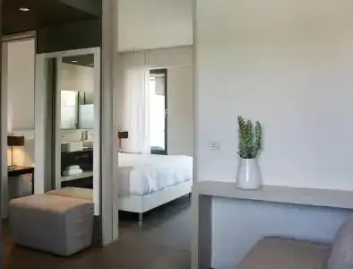 Pelagos Suites & Spa - 22