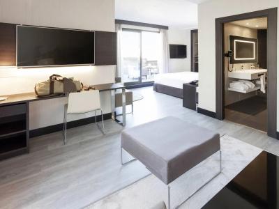 Novotel Madrid Center - 36