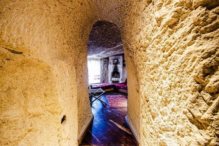 Sultan Cave Suites - 101