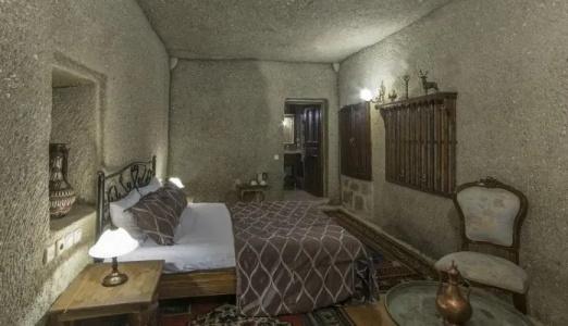 Antique Terrace Cave Suites - 49