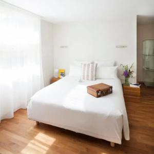 Hôtel La Pérouse - 41