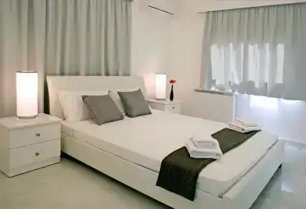 Corina Suites & - 30