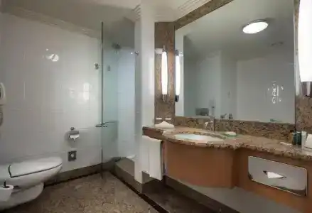 Adana Hiltonsa - 71