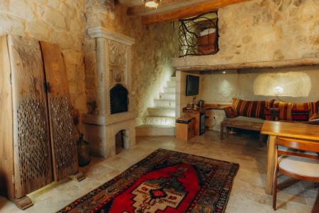 Doda Artisanal Cave - 22