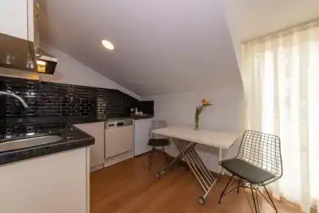 Joy Suites - 13