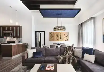 Sunset Marquis - 100