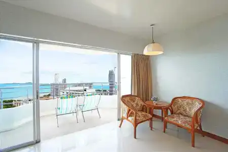 Pattaya Park Beach Resort - 37