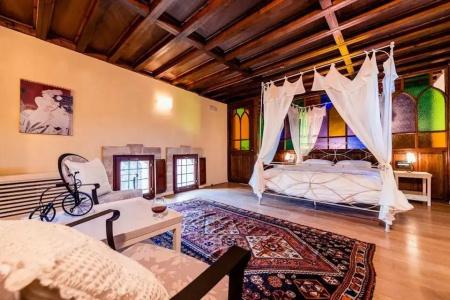 Avalon Boutique Suites - 50