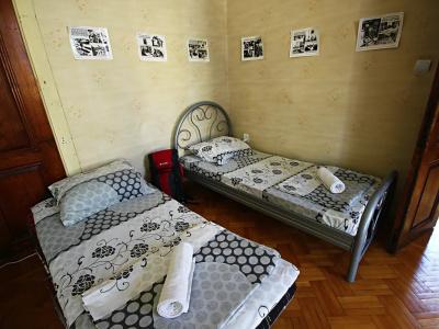 Dingo Backpackers Hostel - 26