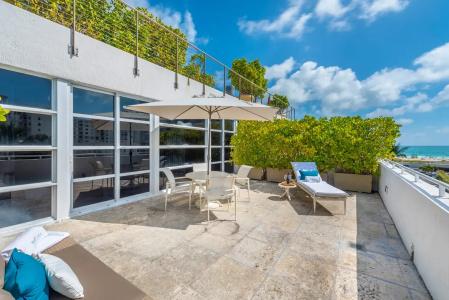 Bentley South Beach - 75