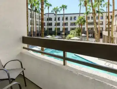 Hilton Phoenix Airport - 62