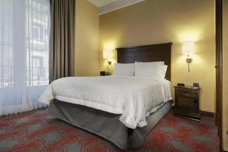 Hampton Inn & Suites Mexico City - Centro Historico - 11