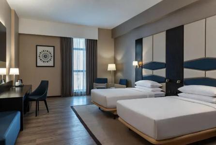 Four Points by Sheraton Production City - 4