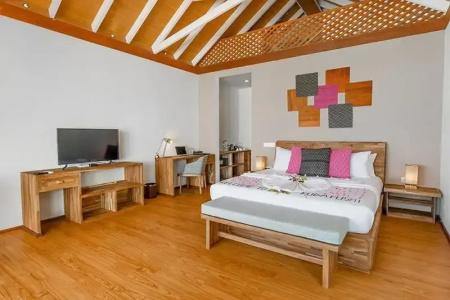 Kudafushi Resort & Spa - 35