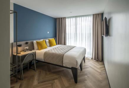 New Century Amsterdam - 35