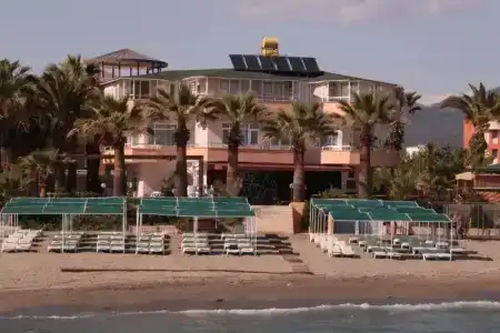 Club Tess - 20