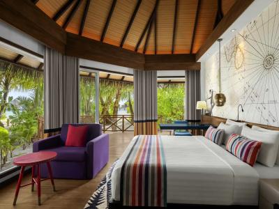 Mercure Maldives Kooddoo Resort - 33