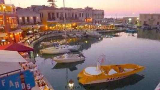 Faros Rooms & Suites - 13