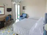 Трёхместный номер Стандарт