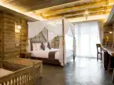 Номер Grand
