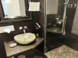 Номер Business