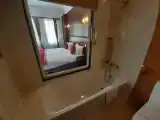 Двухместный номер Deluxe с балконом и с видом на озеро