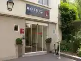Кровать в общем номере