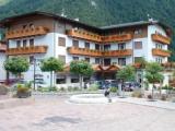 Номер Стандарт с балконом и с видом на озеро