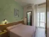 Двухместный номер Стандарт с частичным видом на море