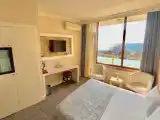 Люкс с балконом и с видом на море