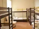 Кровать в общем номере (мужской номер)