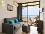 Апартаменты с балконом и с видом на море