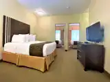 Шестиместный семейный люкс