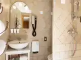 Трёхместный номер Стандарт с видом на горы