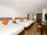 Трёхместный семейный номер Deluxe
