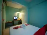 Кровать в общем номере