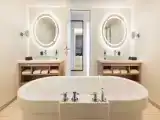 Люкс с видом на море
